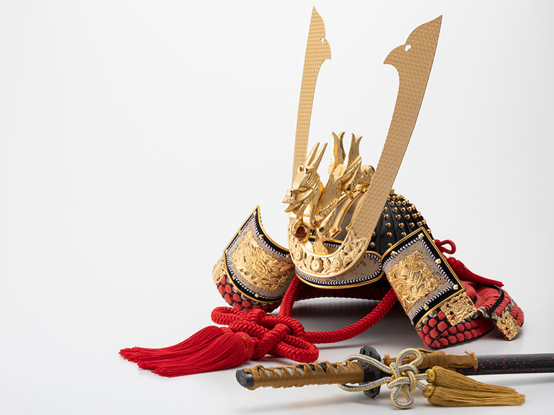 なぜ端午の節句に五月人形を飾るの？ 鎧や兜に込められた意味とは