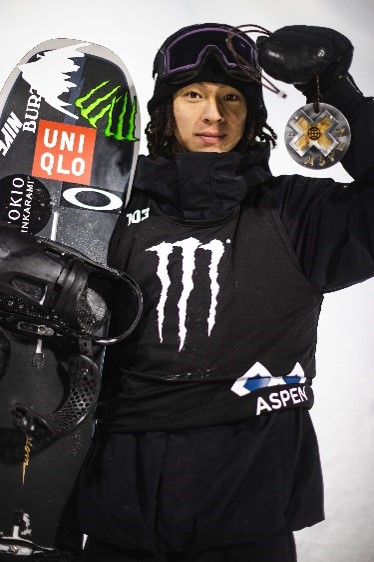 直筆サイン入りギアなどが手に入る「モンスターを買って平野歩夢を応援