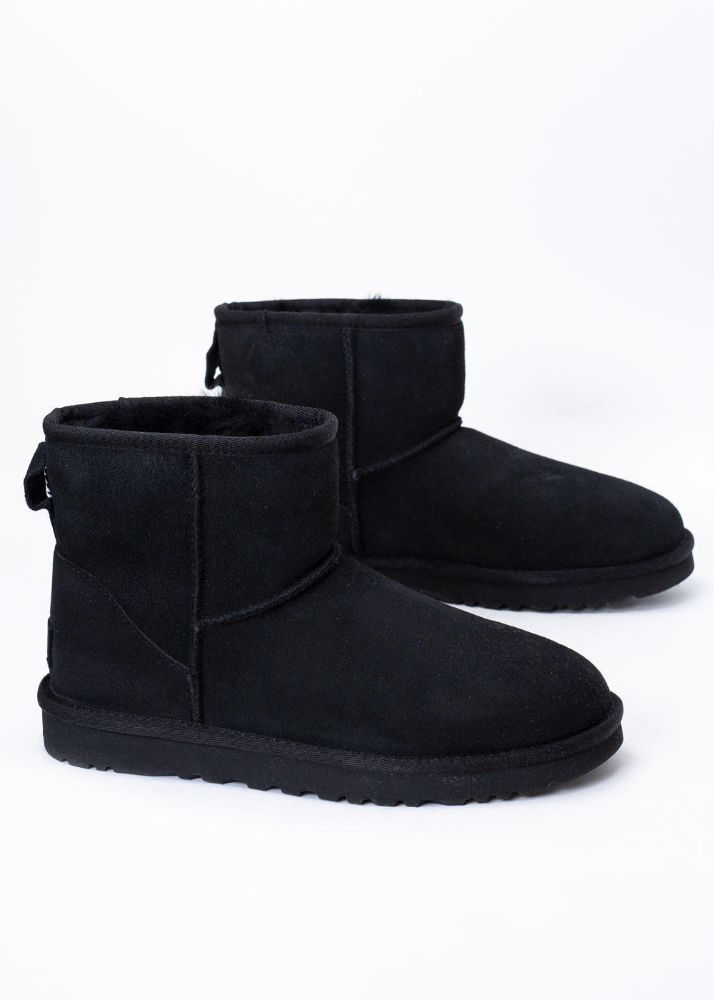 UGG W Classic Mini II (1016222-BLK) Black 1016222-BLK £166.01