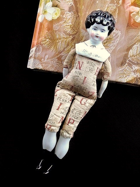 人形の家 アンティーク チャイナヘッドドール アルファベット プリント