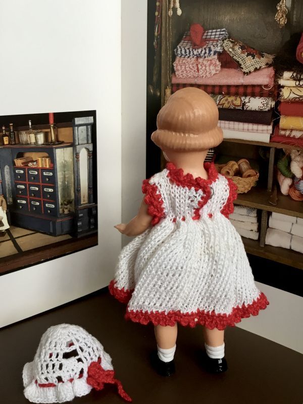 白いニットドレス LISSI リジードール ドイツ リジーちゃん - SNAP