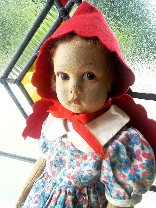 アンティークのレンチドール ☆赤ずきんちゃん 33cm - SNAP
