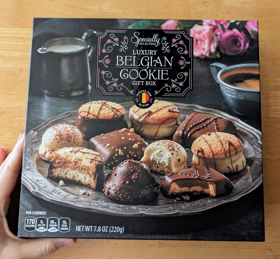 Aldi Luxury Belgian Cookie Gift Box Review • Snarkle-Sauce on Wry