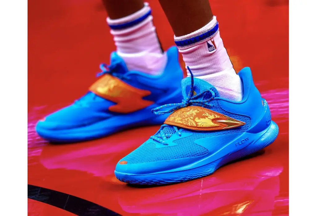 Under Armour Curry Fox 1 “Happy Fox Day” [Release Date/Price/Where