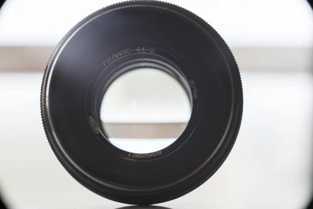 Helios44-2 58mm f2 M42のレビュー作例 グルグルボケ虹ゴースト玉ボケ