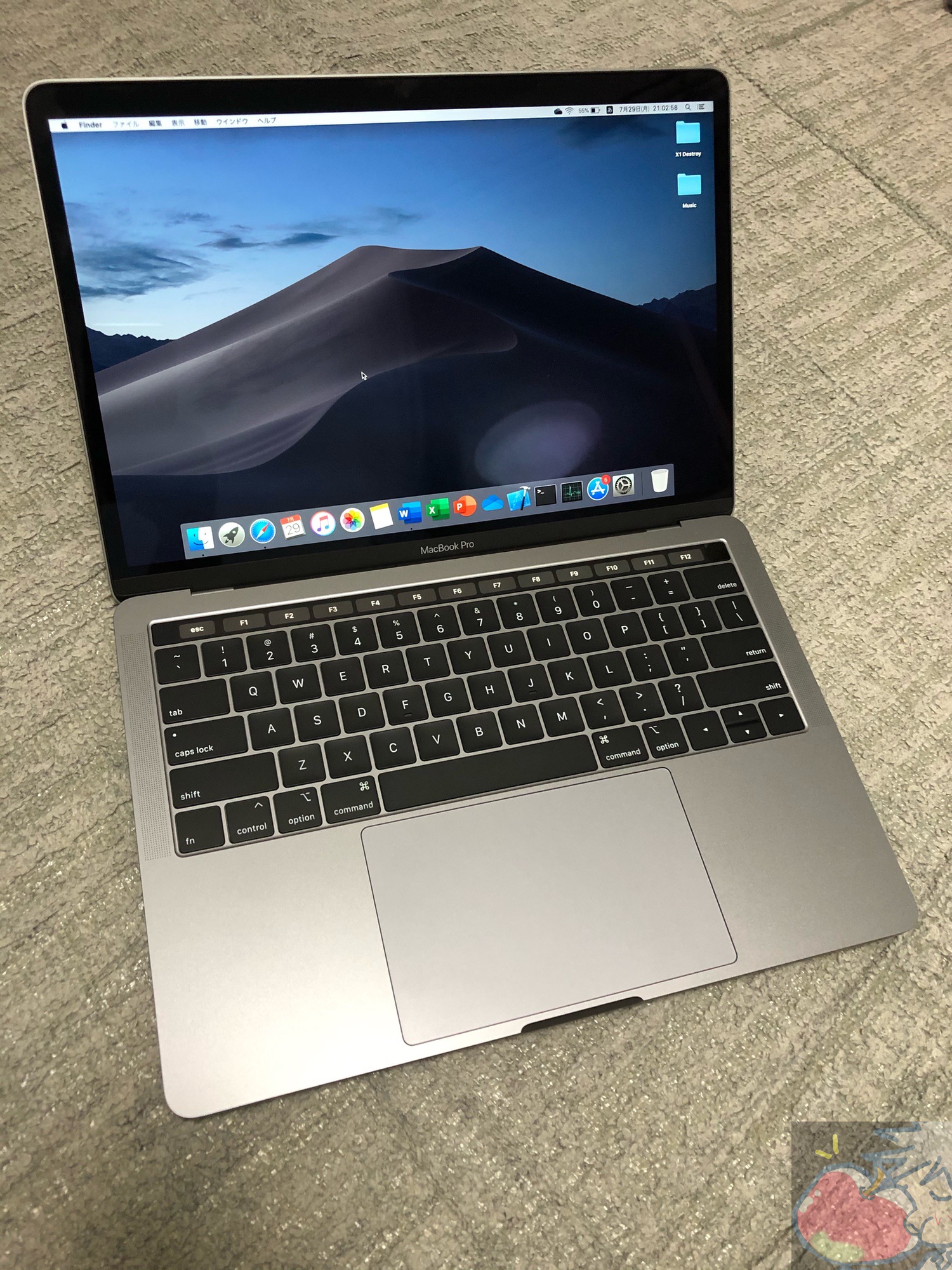 MacBook Pro(2019)のレビューを2名分集めてわかった15のこと | Apple