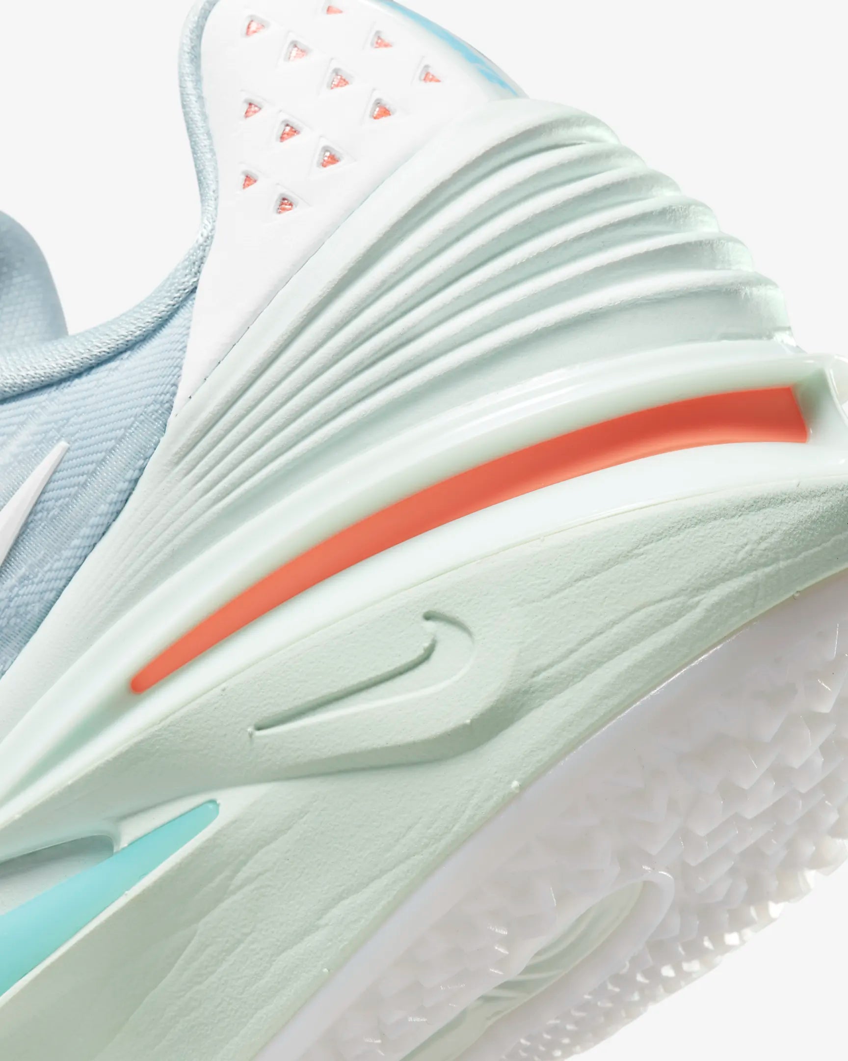 Tênis Nike Air Zoom G.T. Cut 2