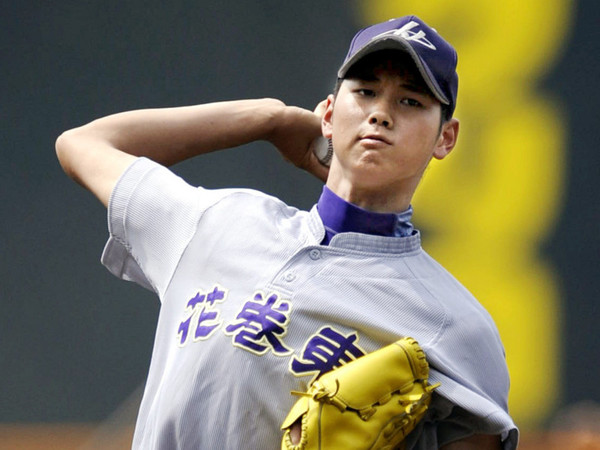大谷翔平のほろ苦い甲子園デビュー。150キロ計測も帝京4番松本剛に