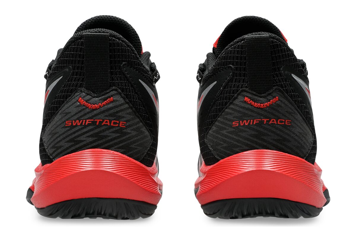 アシックスが河村勇輝選手と共同開発したシューズ「SWIFTACE YUKI