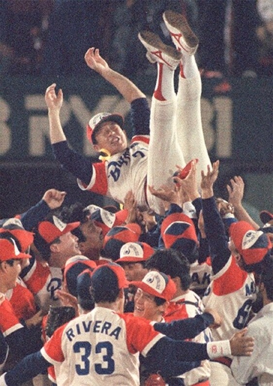 令和も語り継がれる猛牛軍団の軌跡 近鉄バファローズを知る12の