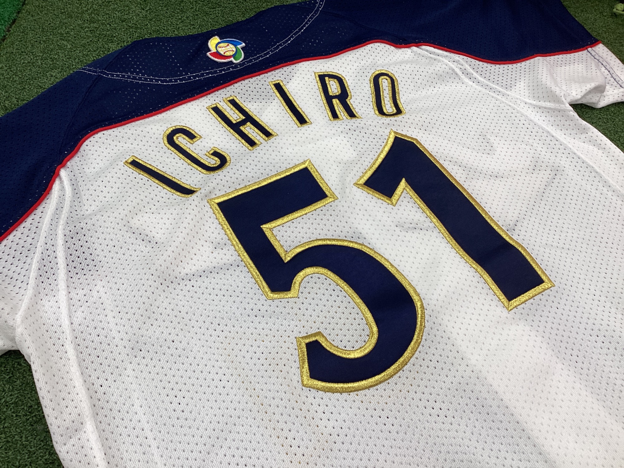 世界に誇る伝説の侍！イチロー選手の侍ジャパン2006年ユニフォームをご