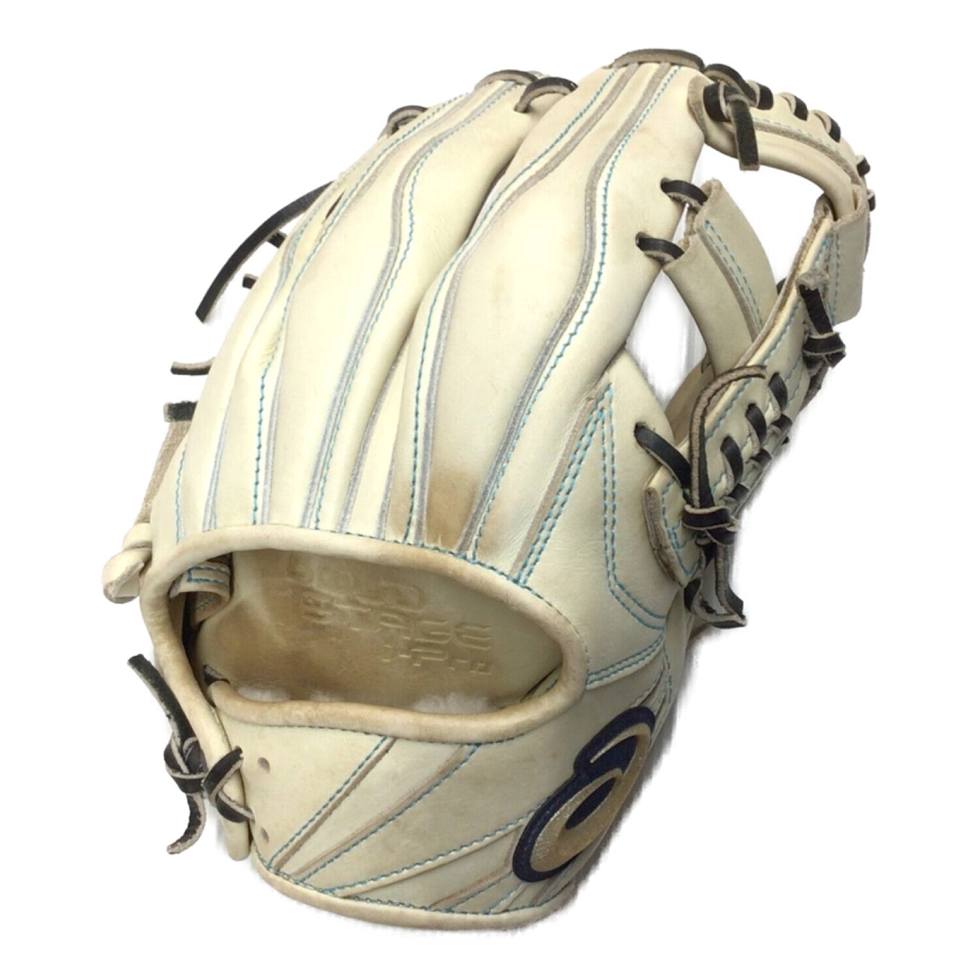 グローブから技術が上がる！アシックスのゴールドステージ 硬式内野用