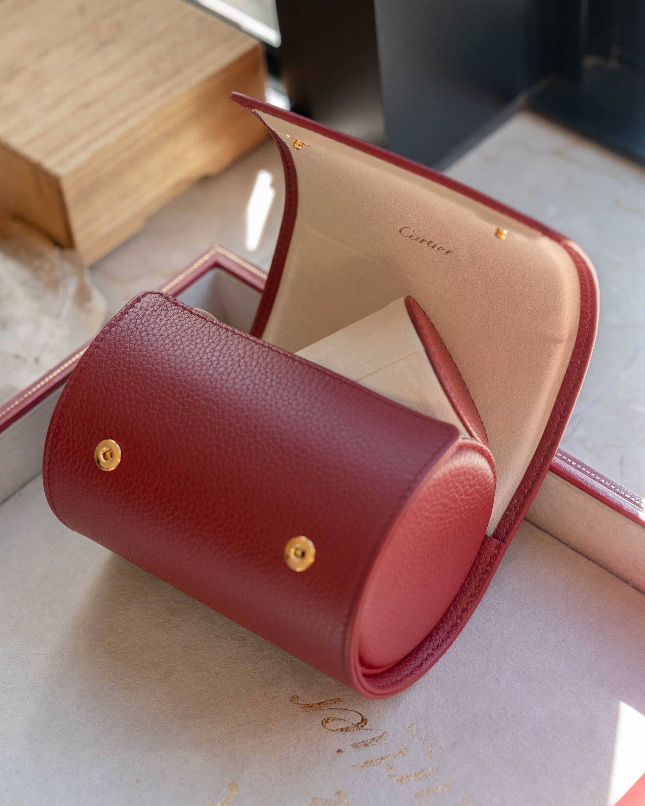 Cartier red calf skin leather oval watch case – Special Dial