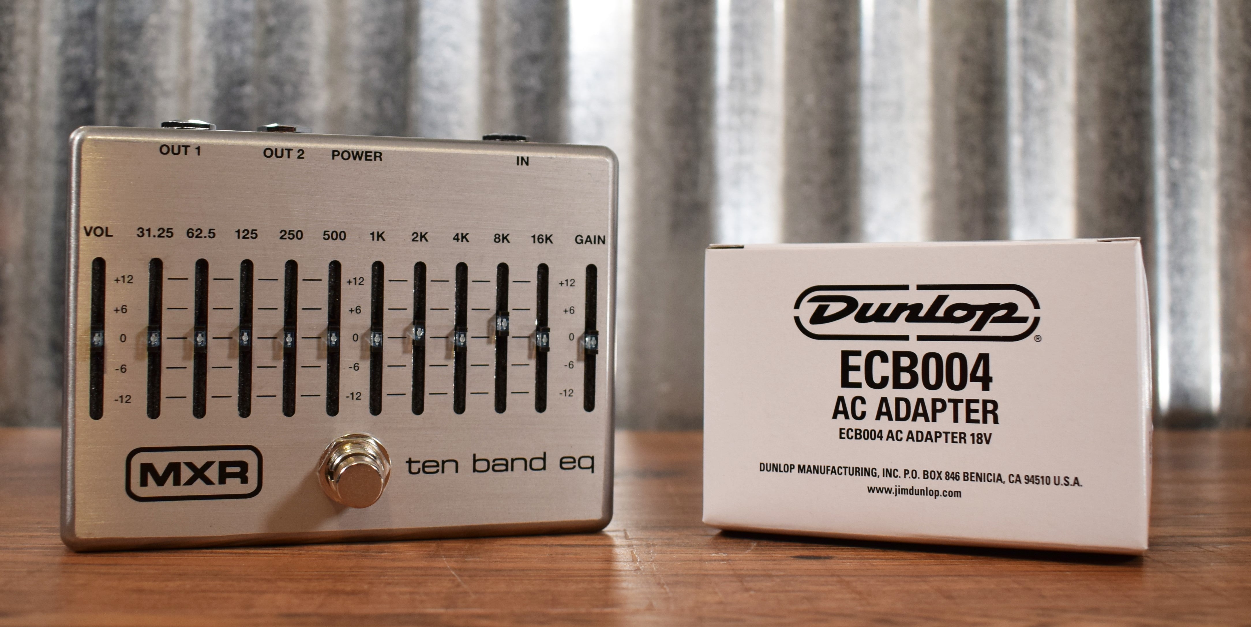 Dunlop MXR M108S 10 Band Graphic Equalizer & Power Supply Guitar