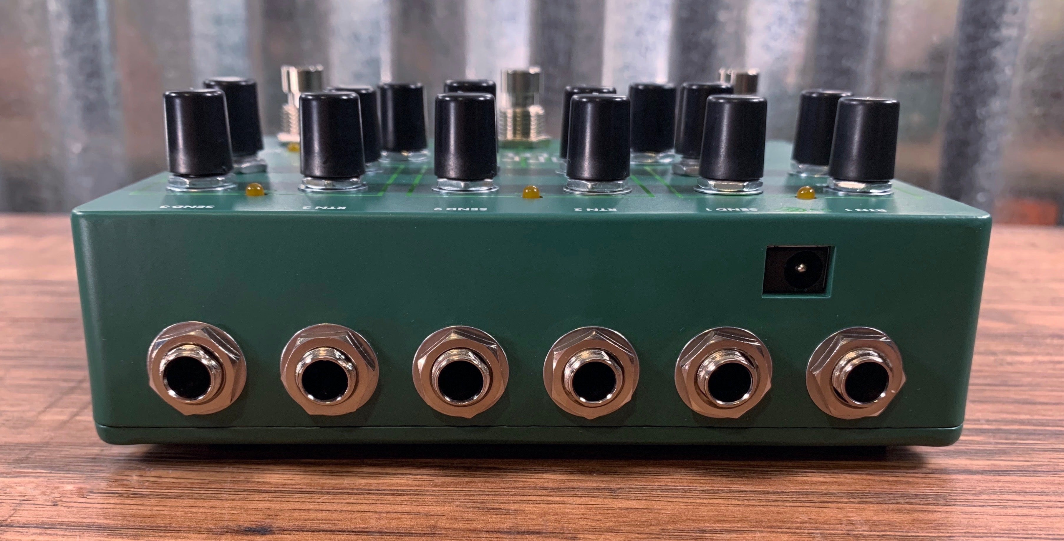 Electro-Harmonix EHX Tri Parallel Mixer 3 Effect Loop Switcher