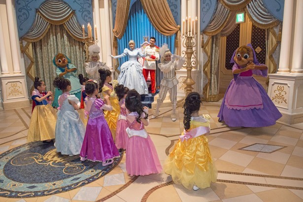 シンデレラの舞踏会に参加！ディズニーに新プログラム | SPICE
