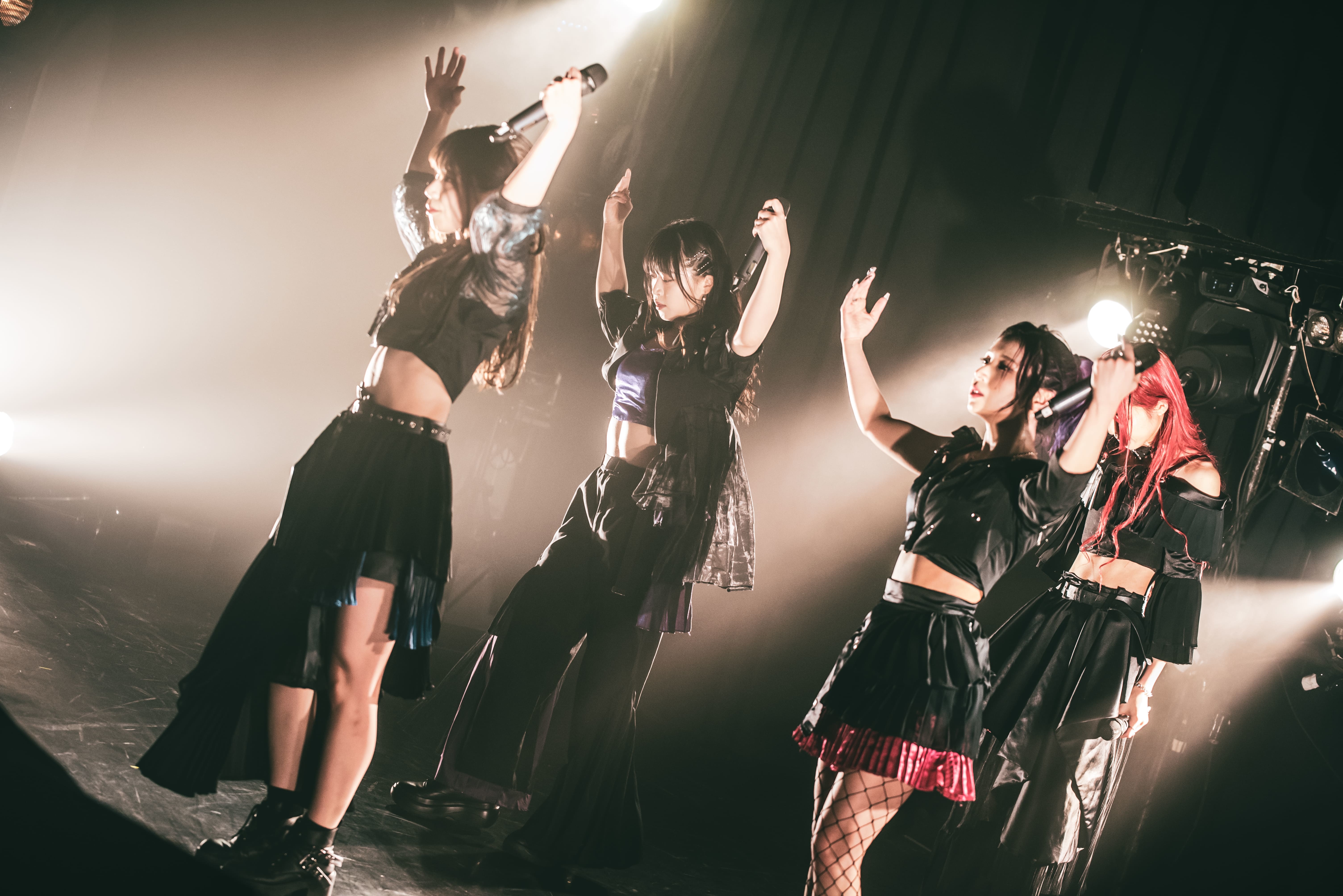 NightOwl、これまでに無かったアプローチの新曲たちを携え”完全な夜”を