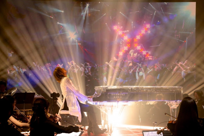 YOSHIKIの天皇陛下御即位十年奉祝曲「Anniversary」世界160ヶ国放送に