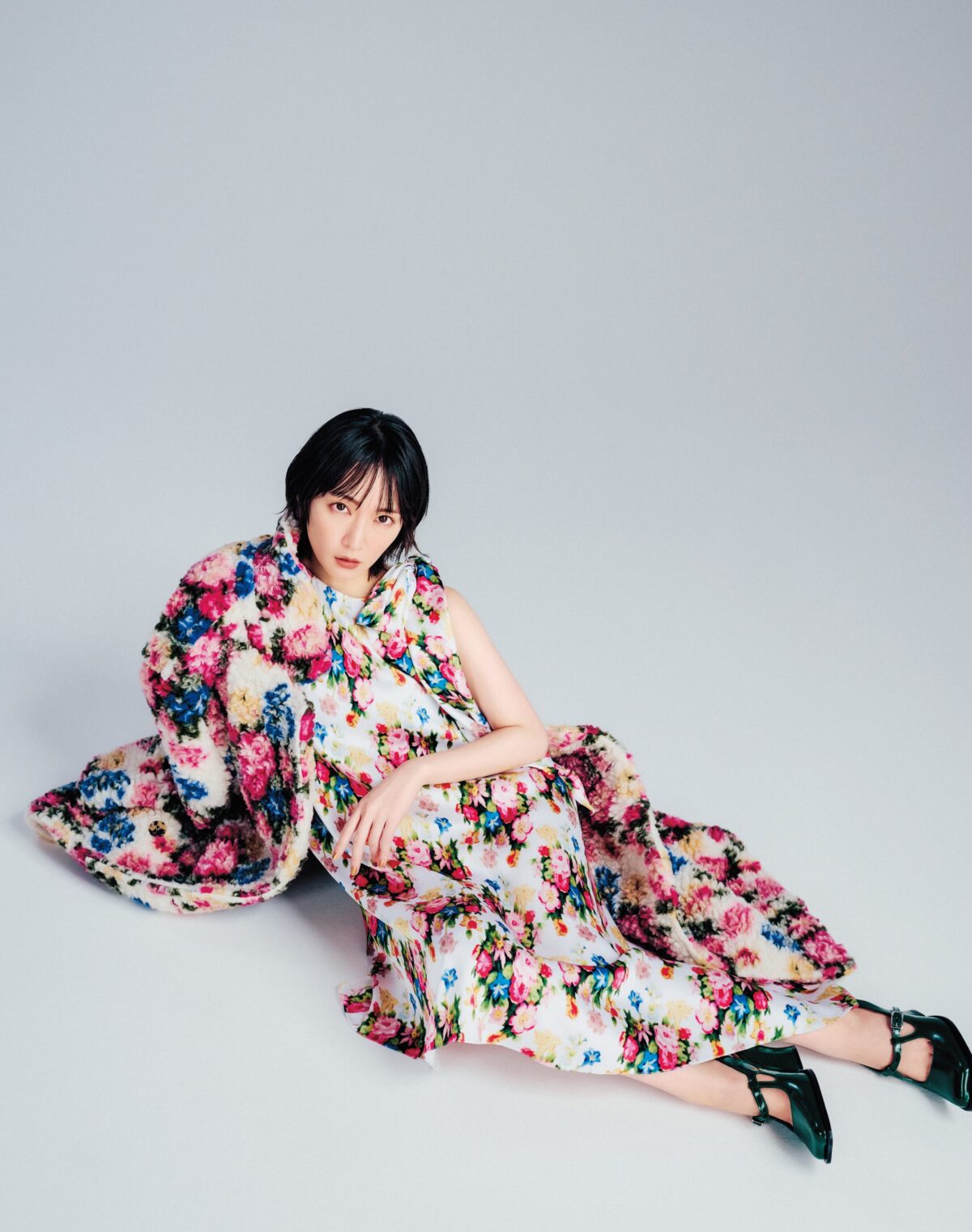 吉岡里帆と共鳴するクラフツマンシップ｜【公式】SPRiNG ONLINE