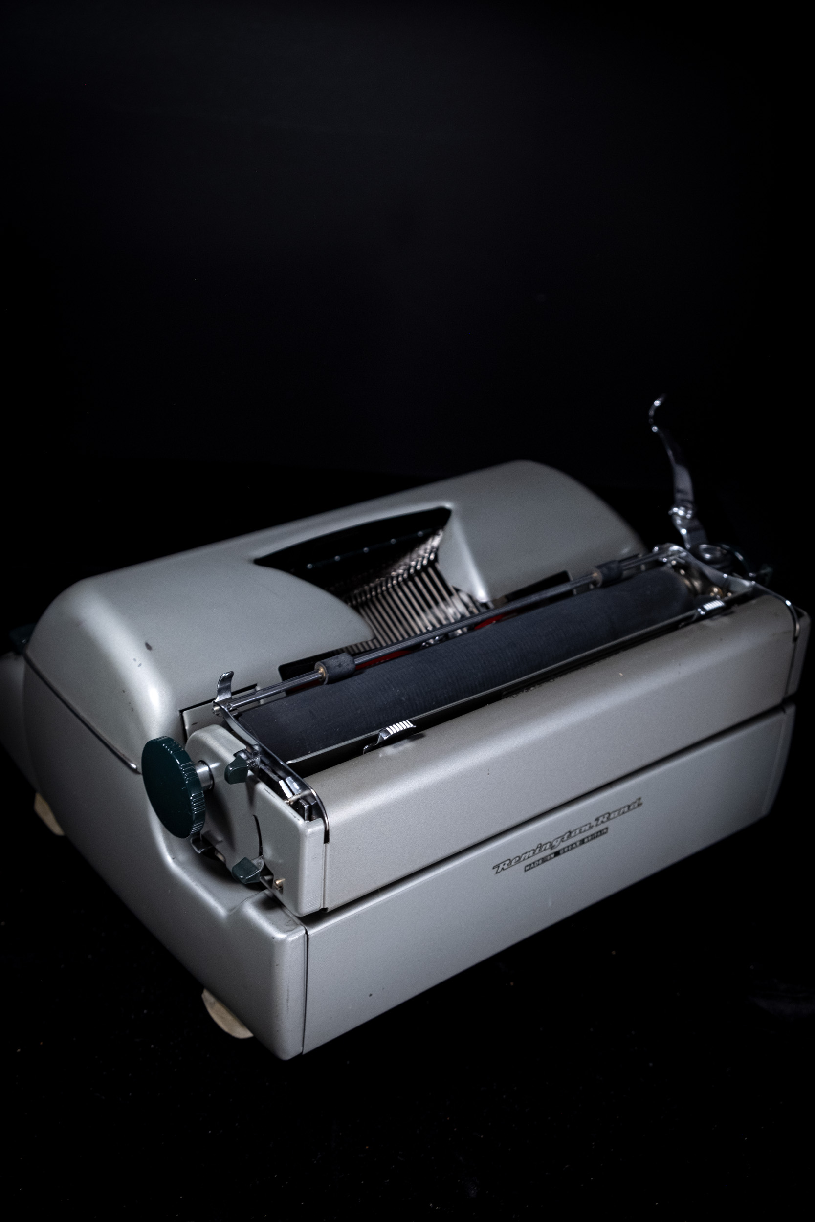 Remington Quiet-Riter – The Swedish Typewriter