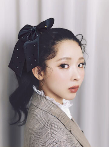 アレクサンドル ドゥ パリ】冬のヘアを格上げ♡ 一生愛せる最新ヘア