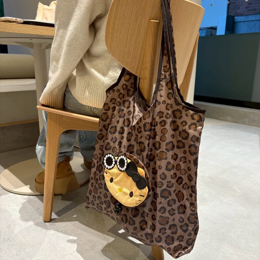 付録レビュー】完売前に急いで！「日焼けハローキティ×アジョリー」の