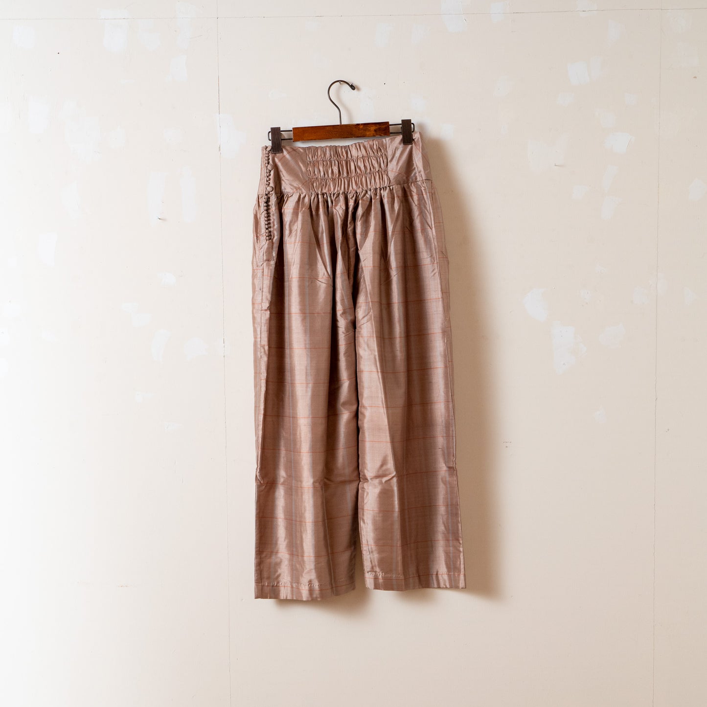 BUNON(ブノン) ワイドベルトパンツ – HEN.