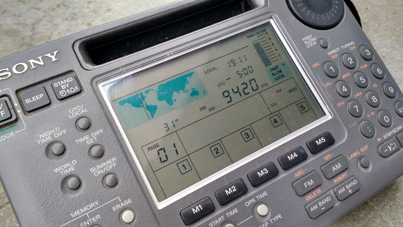 The Sony ICF-SW55 and the Voice of Greece: a wonderful travel