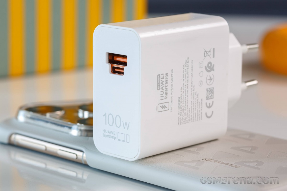 Huawei 80 ultra global本体 充電器 ケース付き Huawei 80 ultra