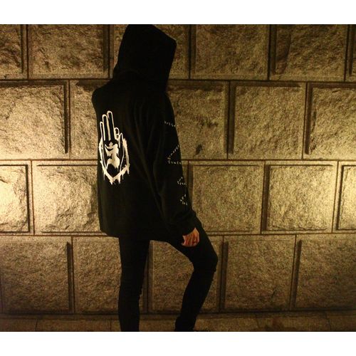 商品詳細ページ | 慈愚挫愚市場 -ZIGZAG MARKET- | 参拝装束 (ジップ