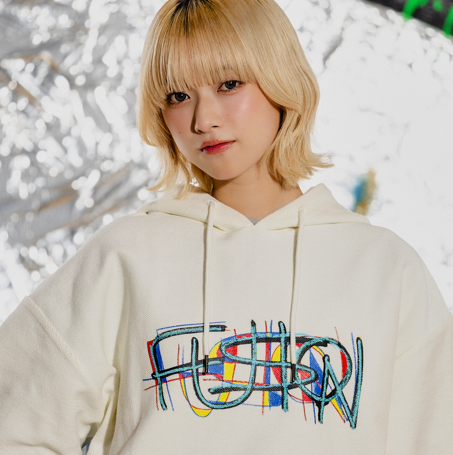 商品詳細ページ | Vaundy ONLINE STORE | Logo Hoodie 