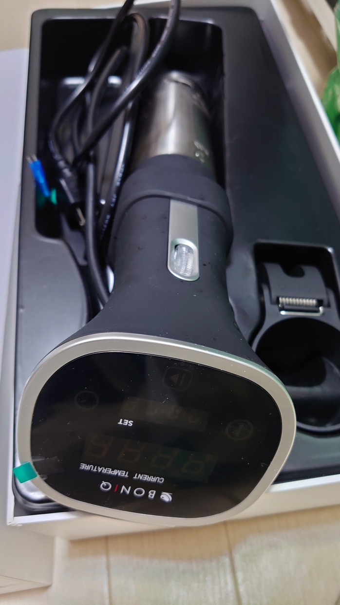 BONIQ(ボニーク) 低温調理器 BNQ-01の悪い口コミ・評判は？実際に使っ