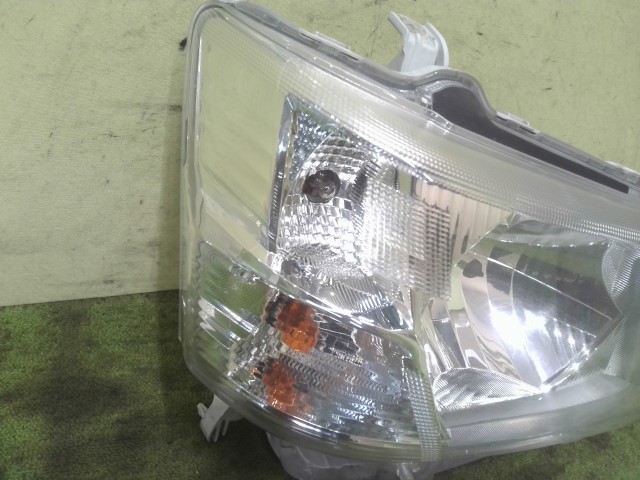 右ヘッドランプASSY 81130-B5160 S321V ハイゼット 対応 高品質中古パーツ