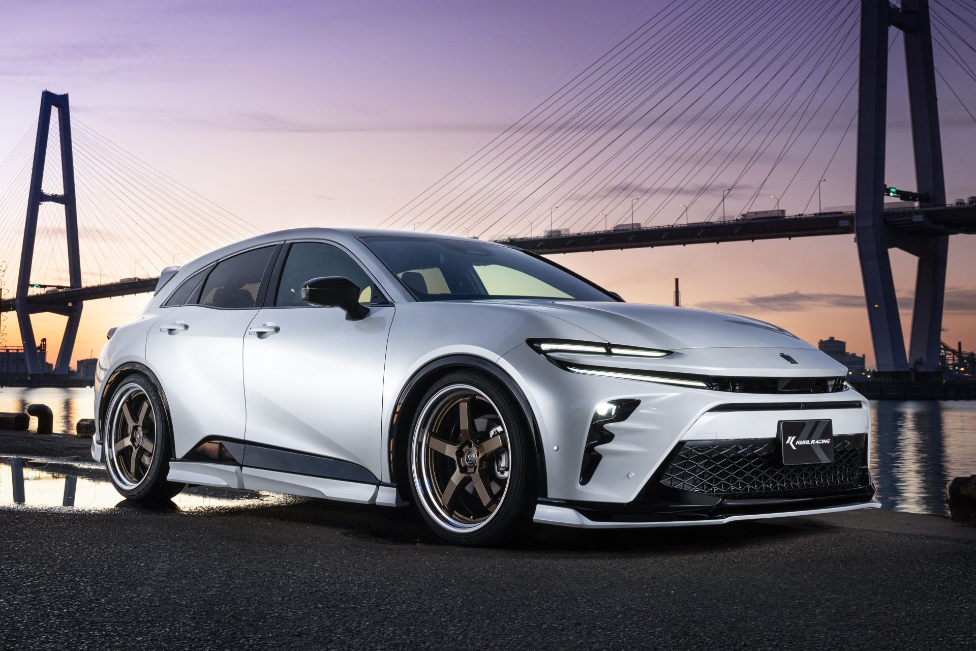 CROWNSPORTS クラウンスポーツ用エアロパーツ・デモカー完成初披露目