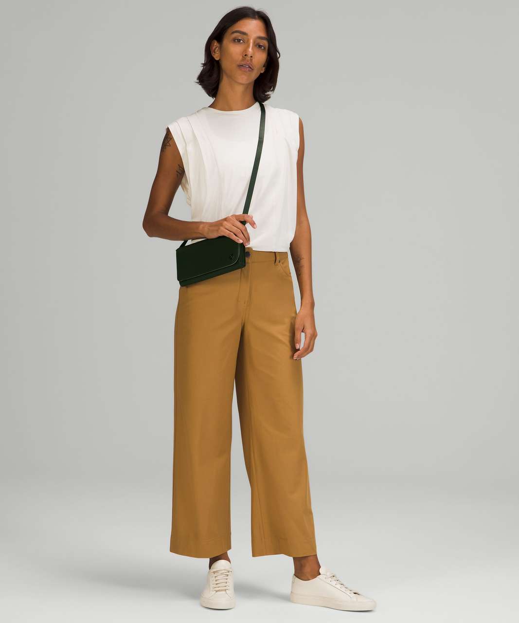 Lululemon Wallet Clutch Crossbody - Rainforest Green / Trench