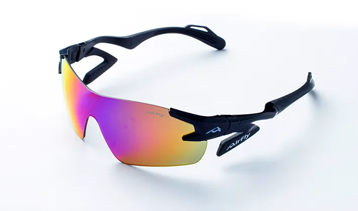 機能性の高いサングラス「AirFly」メンズ・レディースも充実！カラーも
