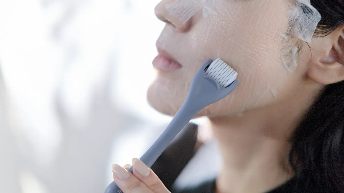 世界最大級の美容鍼灸院が針と叶えるラグジュアリーリフトマスク『銀座