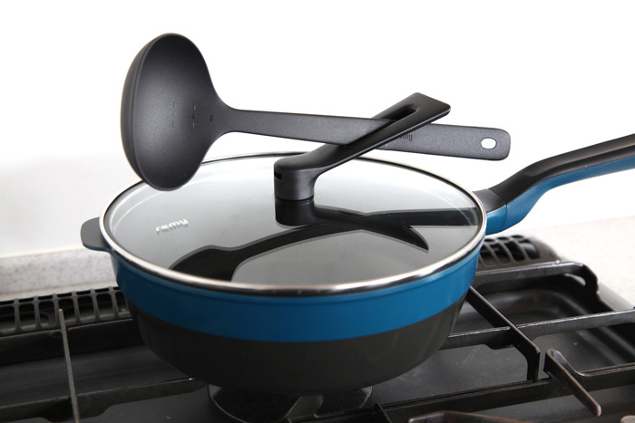 公式】レミパンプラス｜remy