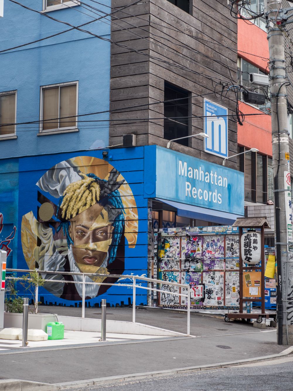 XXXTentacionの巨大壁画が渋谷に出現 遺作アルバムに合わせて世界12