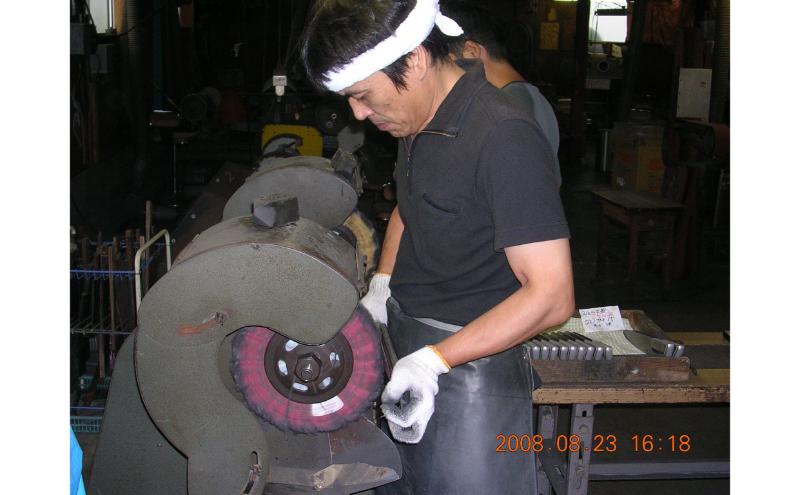 グレステンナイフ パンスライサー325GUM パンキリ パンきり包丁 国産