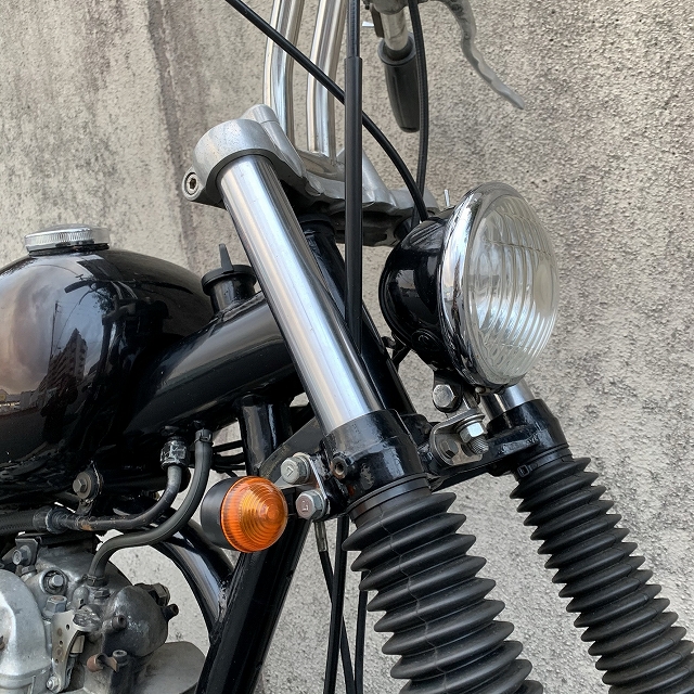 SR400/500 ステムマウントウインカーステー Aタイプ スチールブラック