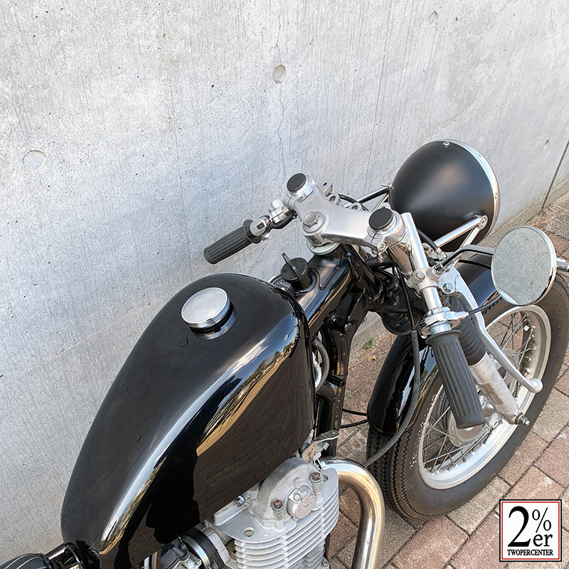 セパレートハンドル用トップブリッジI SR400/500 / 2％er オフィシャル