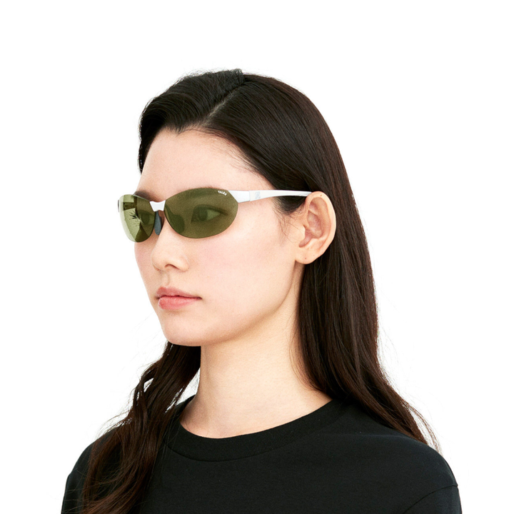 flat10_parlwhite_tvg_06_720x.