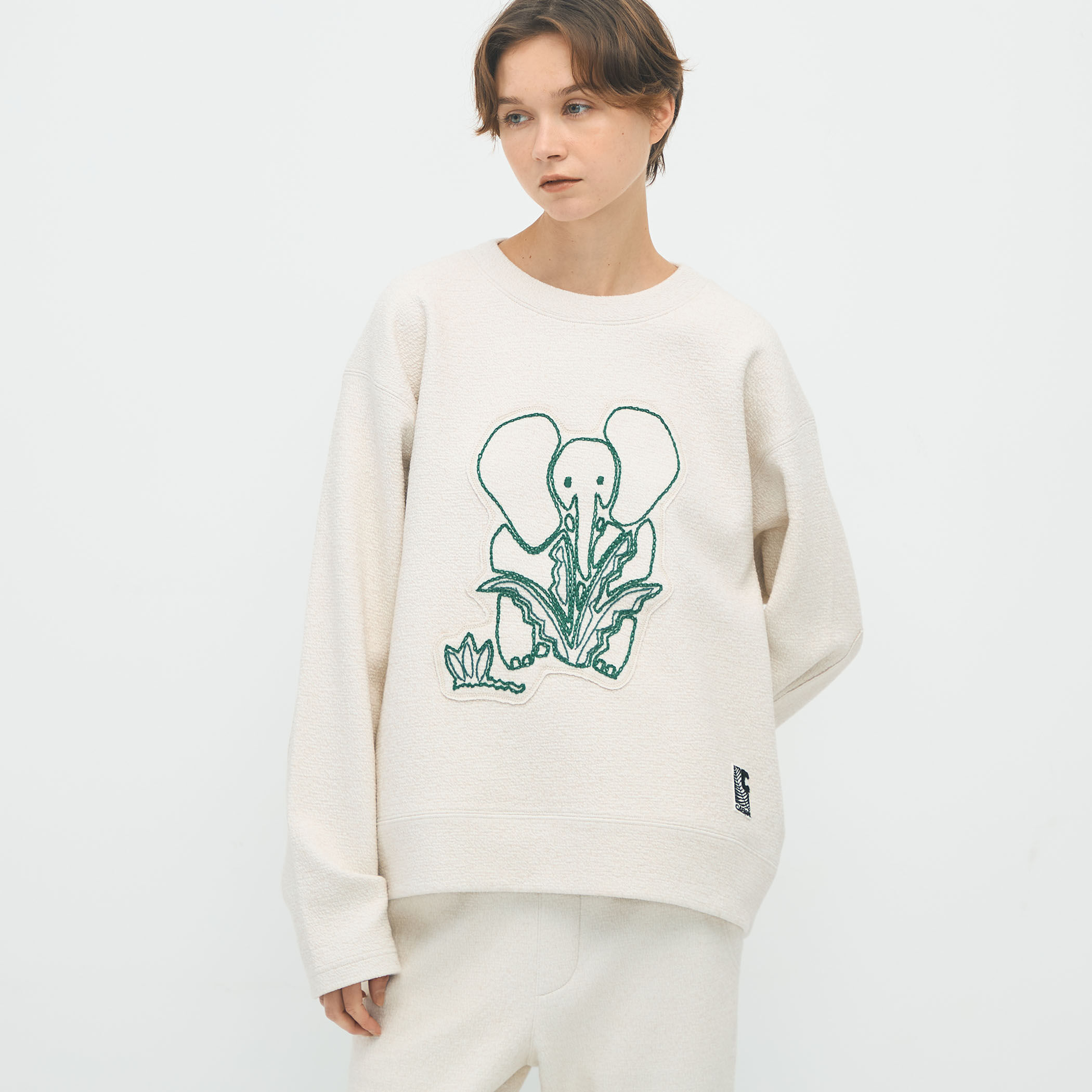 CABaN ウールコットンダブルフェイス エンブロイダリープルオーバー