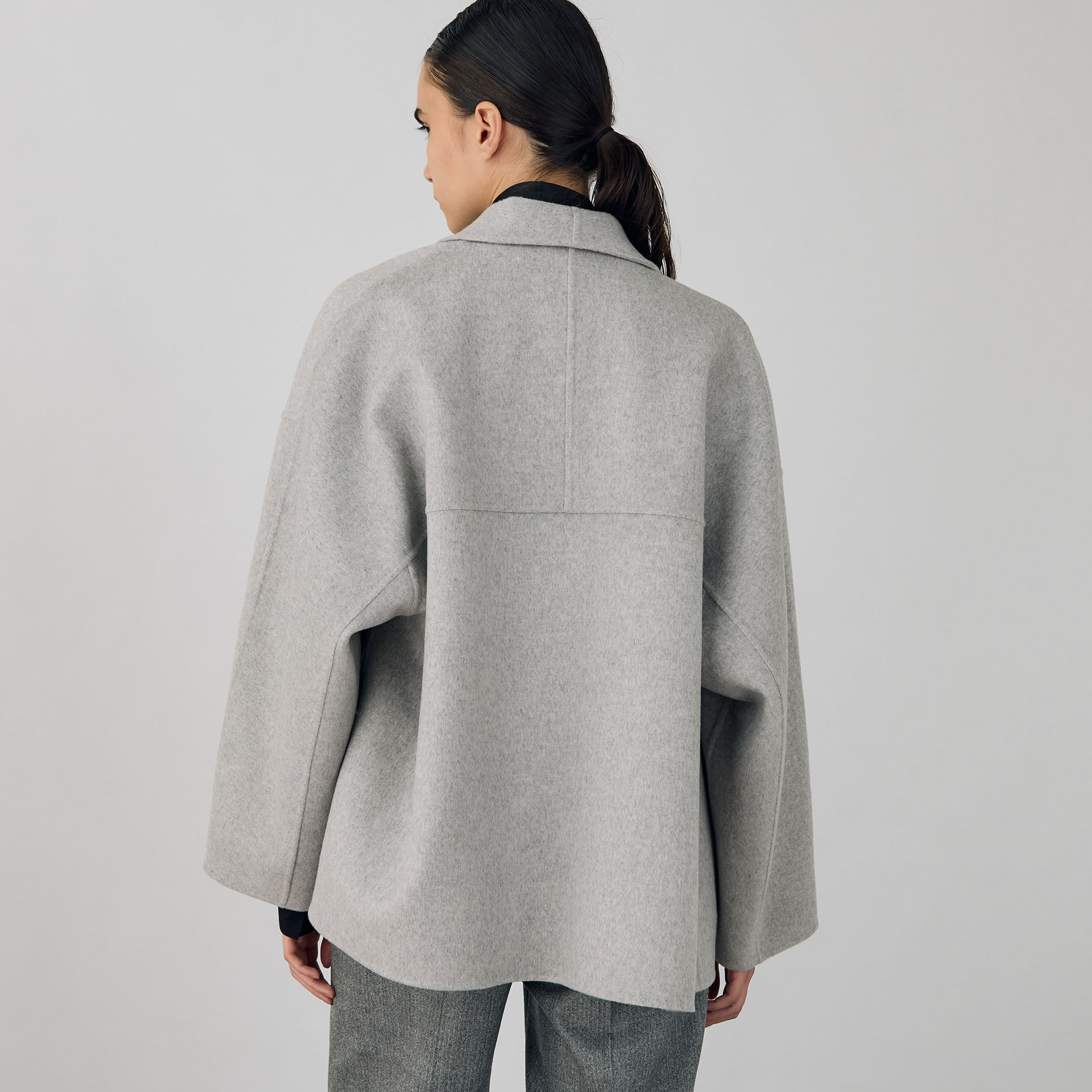 ダブルフェイスメルトンビーバー ショートコート｜トゥモローランド