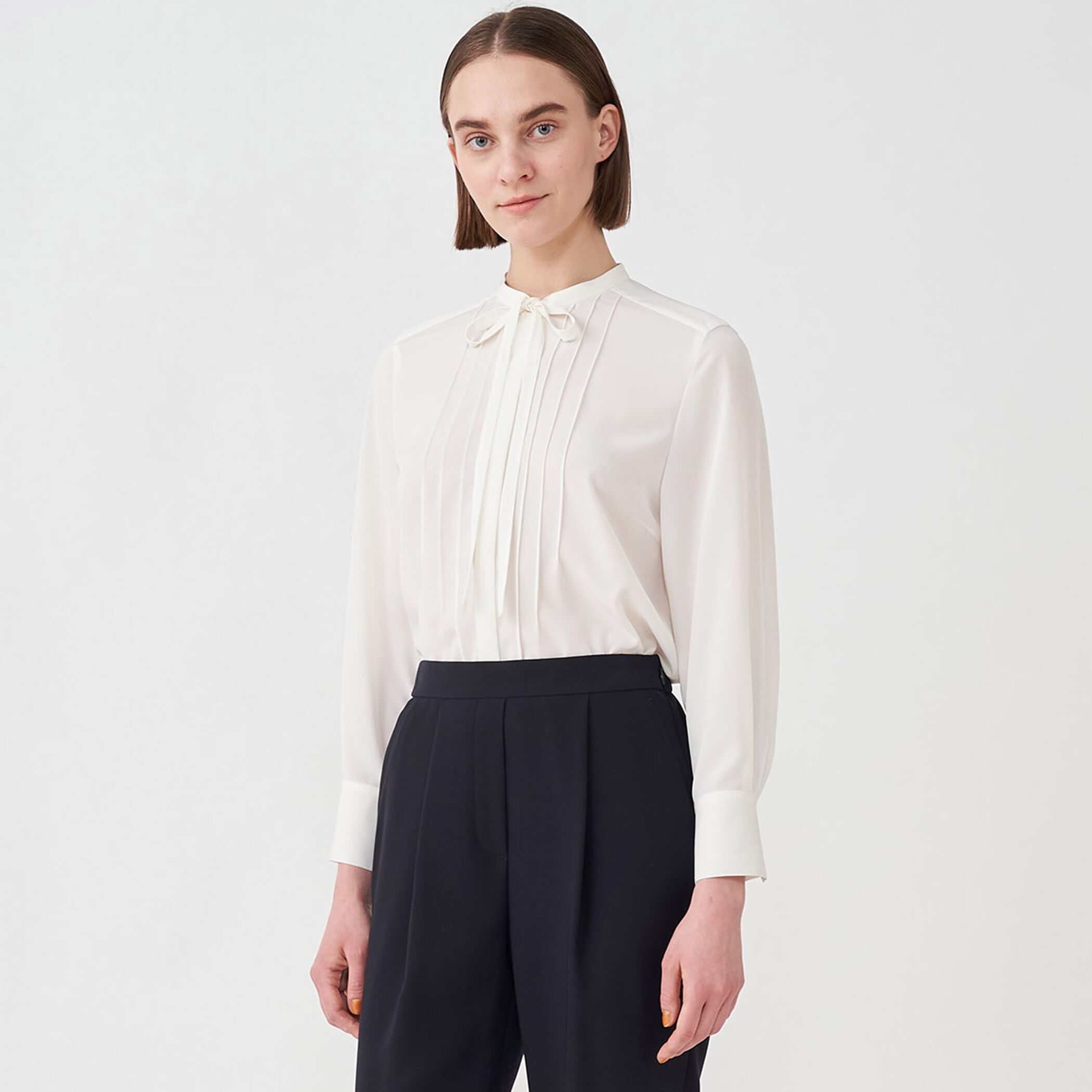 クリアデシン ボウタイブラウス｜トゥモローランド 公式通販