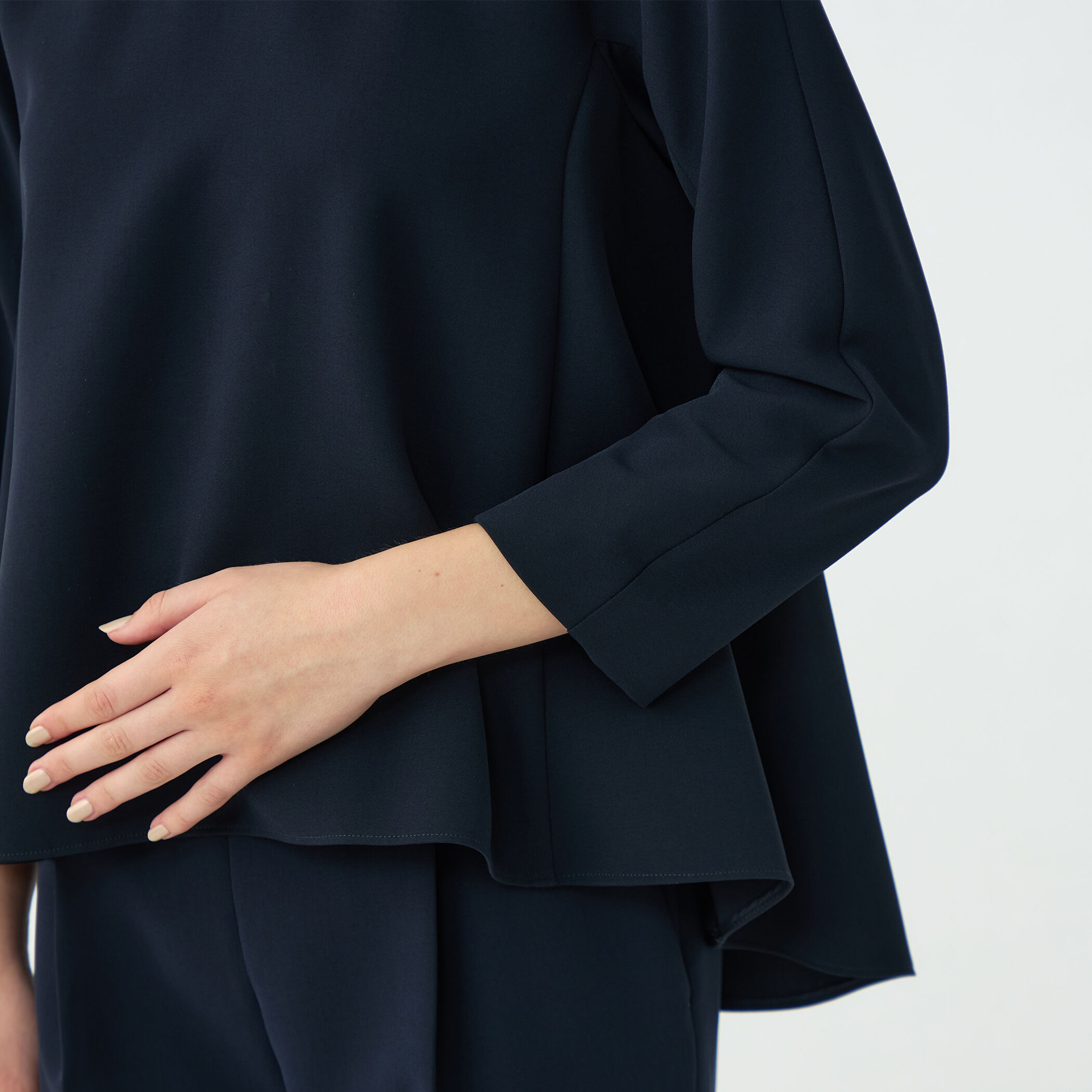 ドライダブルクロス クルーネックプルオーバー｜トゥモローランド 公式通販