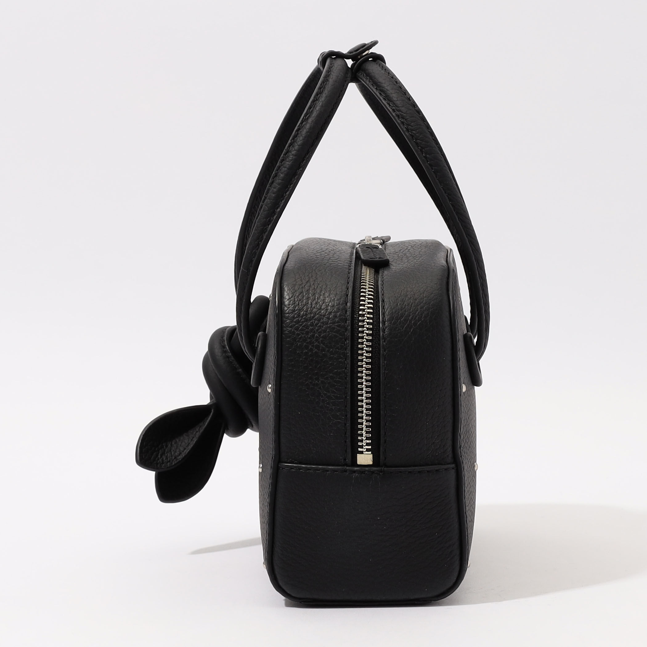 別注】VASIC APERO MINI MINI STUDS ハンドバッグ｜トゥモローランド