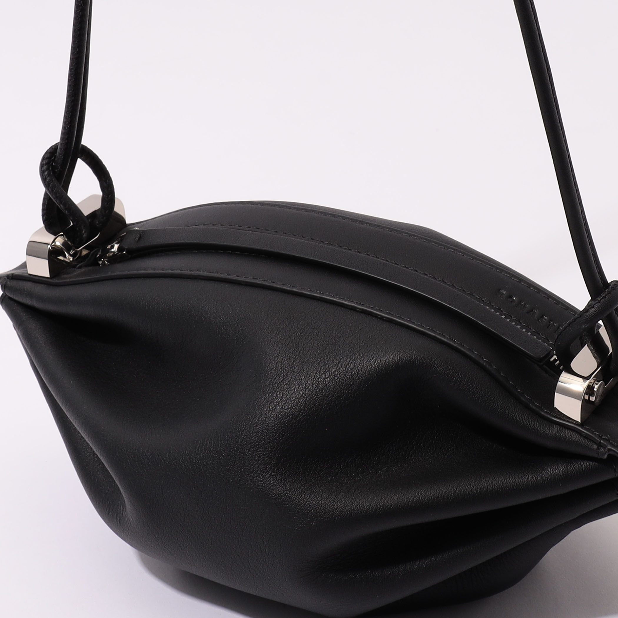 BONASTRE BONBON ショルダーバッグ｜トゥモローランド 公式通販