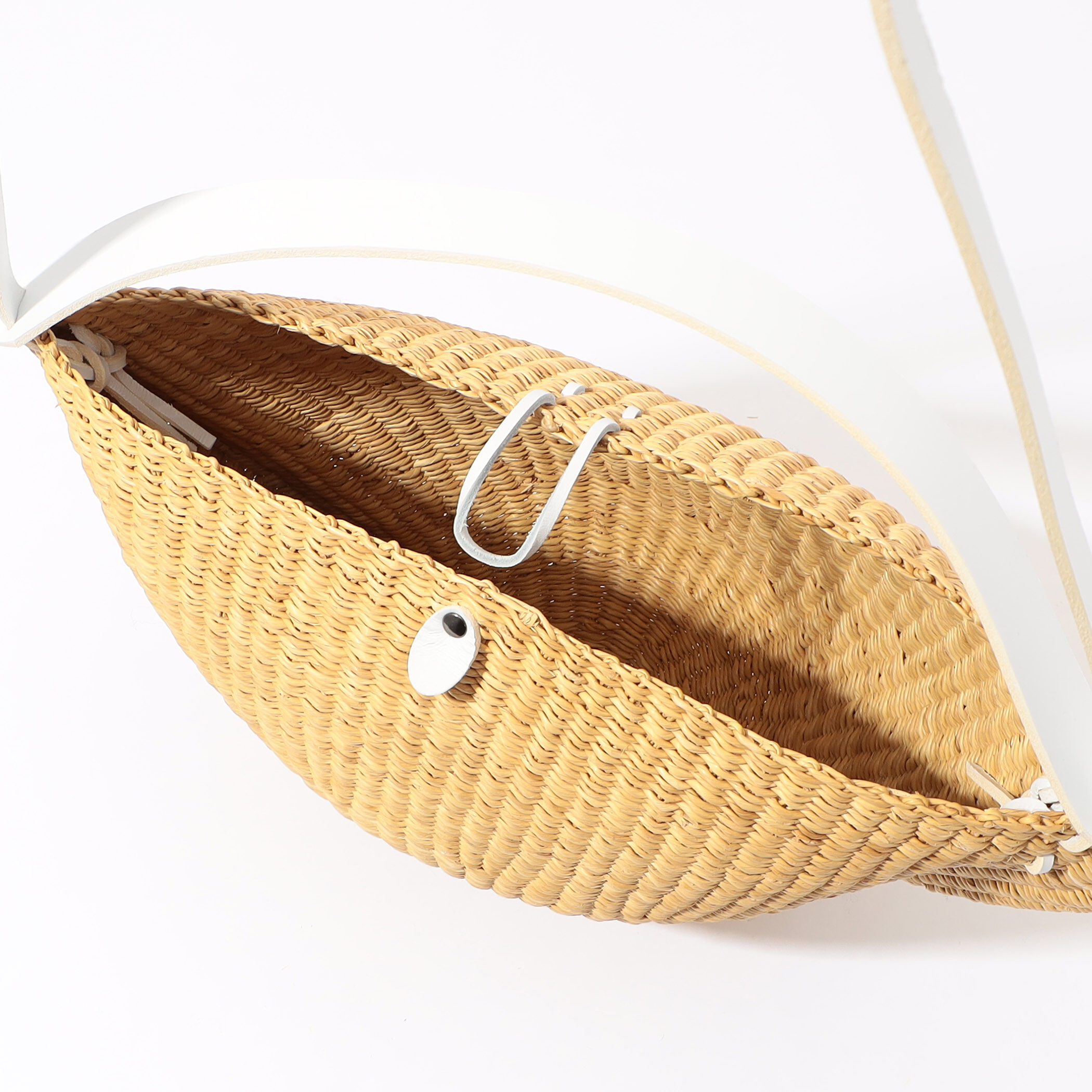 一部別注】INES BRESSAND MEDIUM WALNUT Bag｜トゥモローランド 公式通販